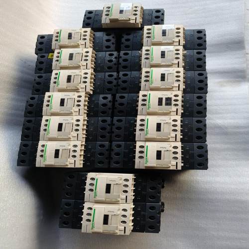 询价~施耐德接触器LC1D50A，LC1D65A