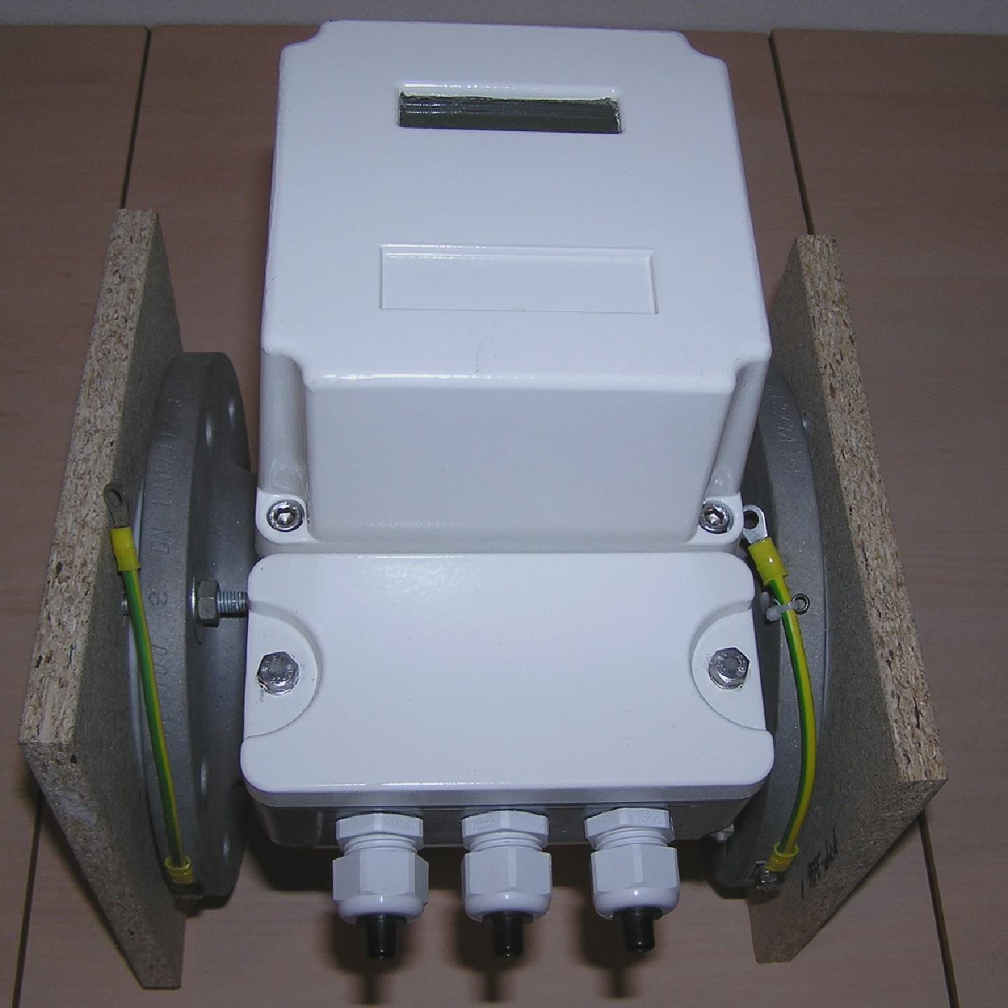 Unused  ABB 9908N1996A1 10DX3311  DM4311 Flowmeter wo origin - 实物图