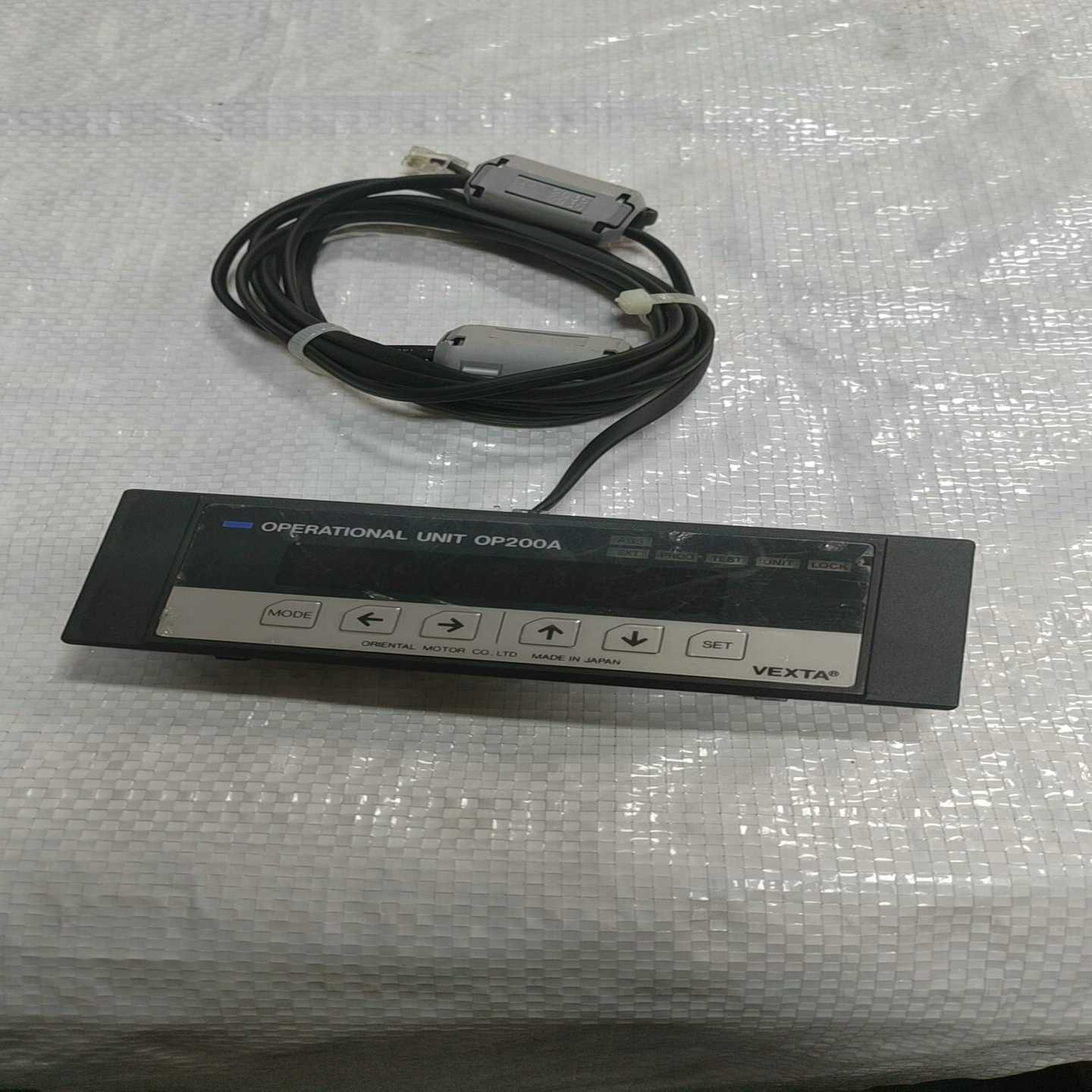 东方马达控制器OP-200A拆机下来的，功能正常，成色如-议价