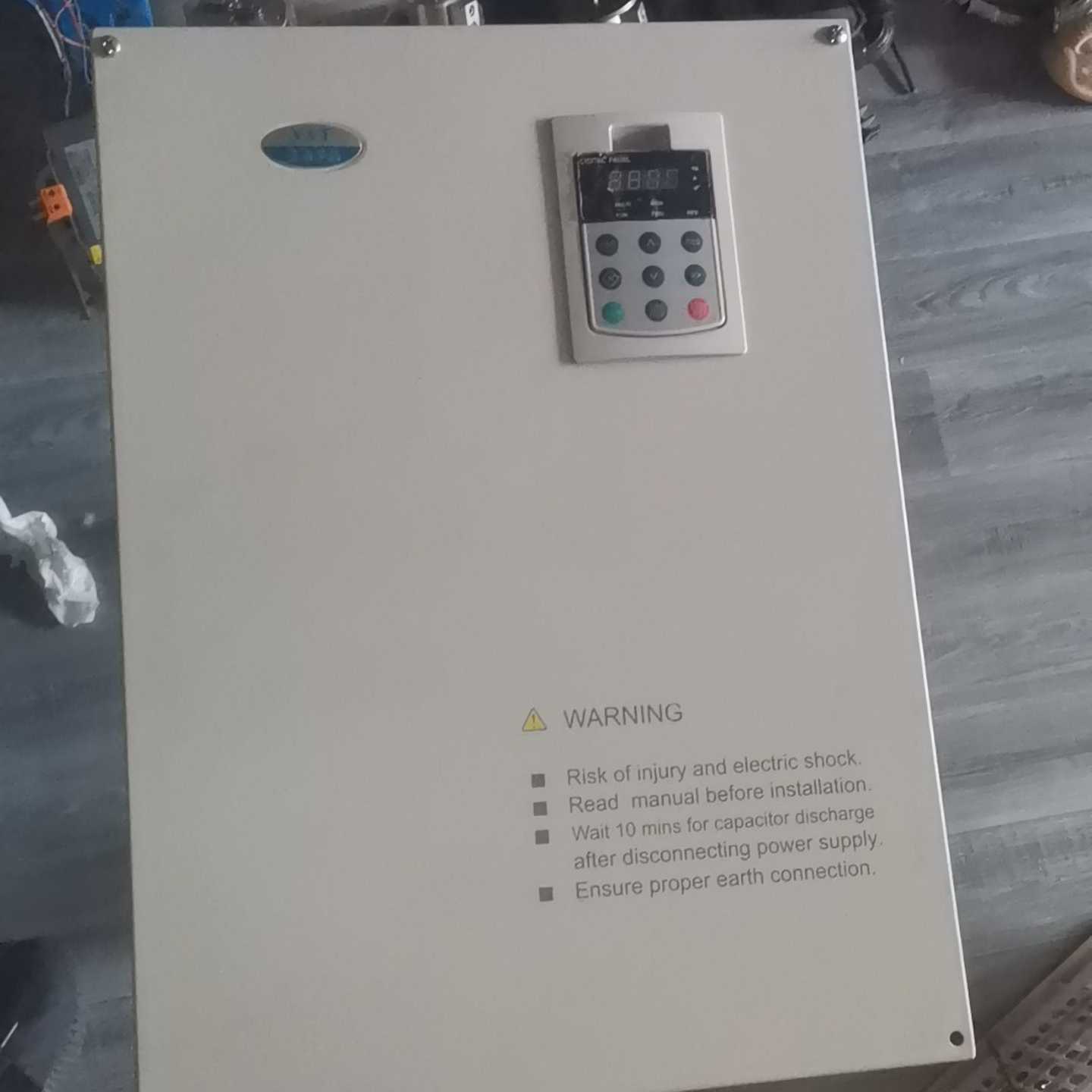 蓝海华腾变频器90KW，E5-H1-4T90G-34