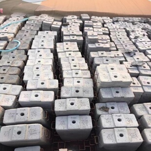 吊篮配重25kg水泥压重块高标混泥土块提升降机电梯桁架水泥块