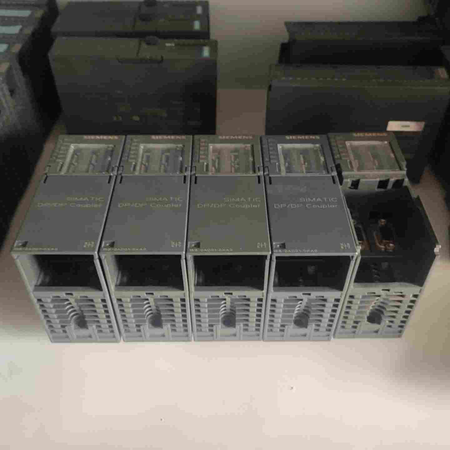 （请询价）158-0AD01-0XA0，就底座破了一点点，进口正品，品