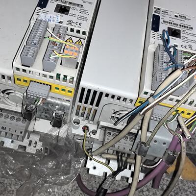 议价E84AVSCE5524SB0伦茨变频器5.5KW适用
