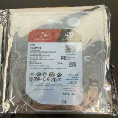 全新原封希捷IronWolf8TB硬盘--议价商品