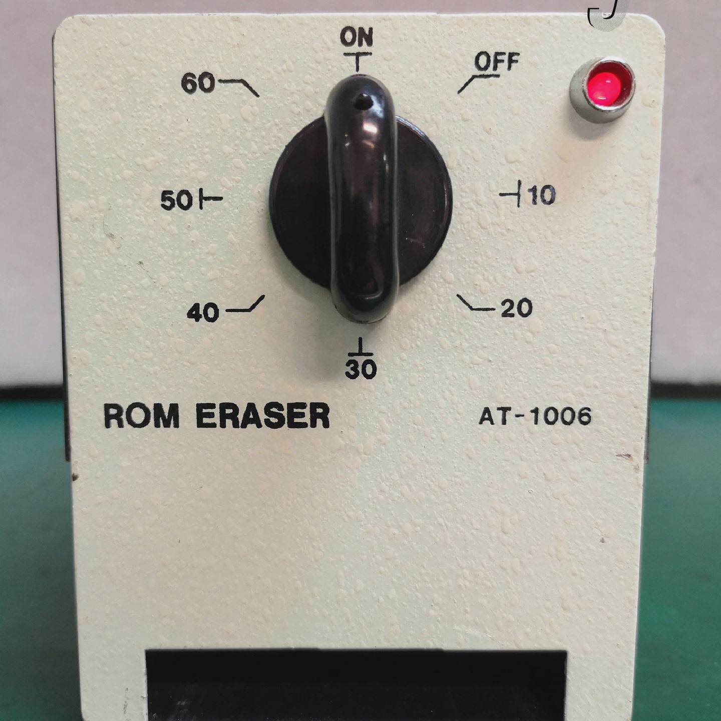 15846 ROM ERASER EPROM ERASER AT1006