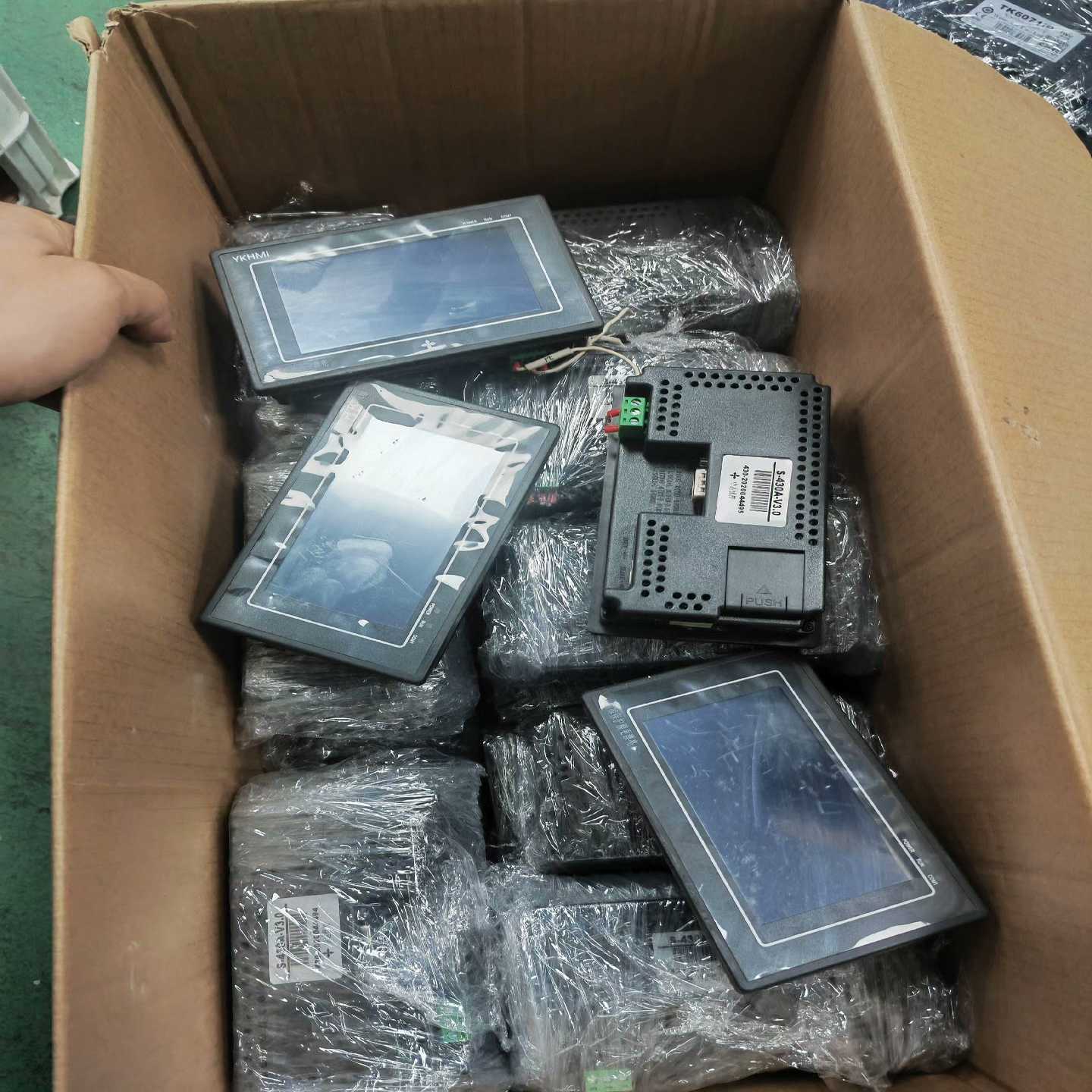 6SL3300-7TE35-0AA0变频器，99新~询价