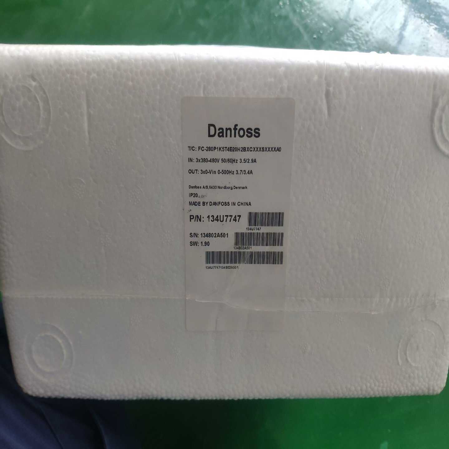 未拆封丹佛斯变频器FC280P1K5.【博航商行】