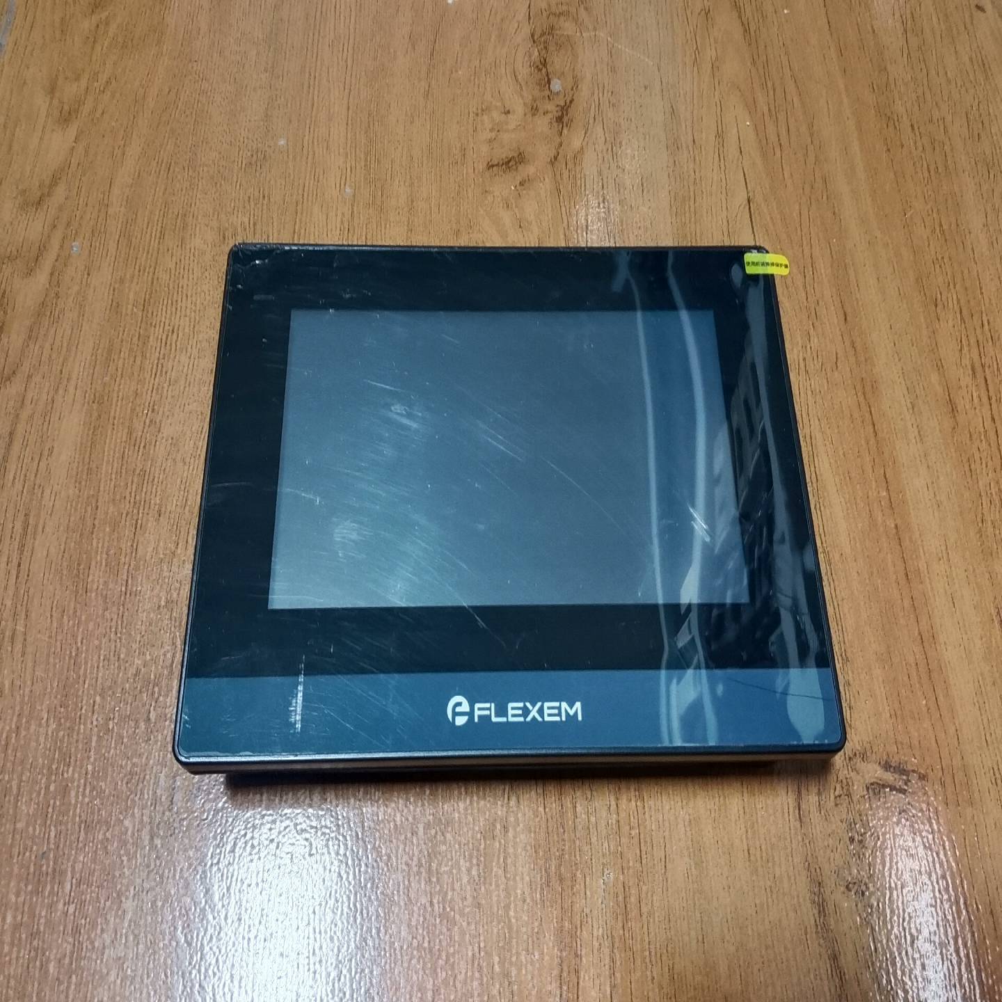 繁易触摸屏FE6070C，功能正常，成色为实图询价