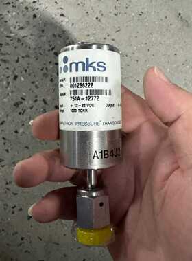 MKS751A-12772压力传感器实物图拍摄现货--议价商品