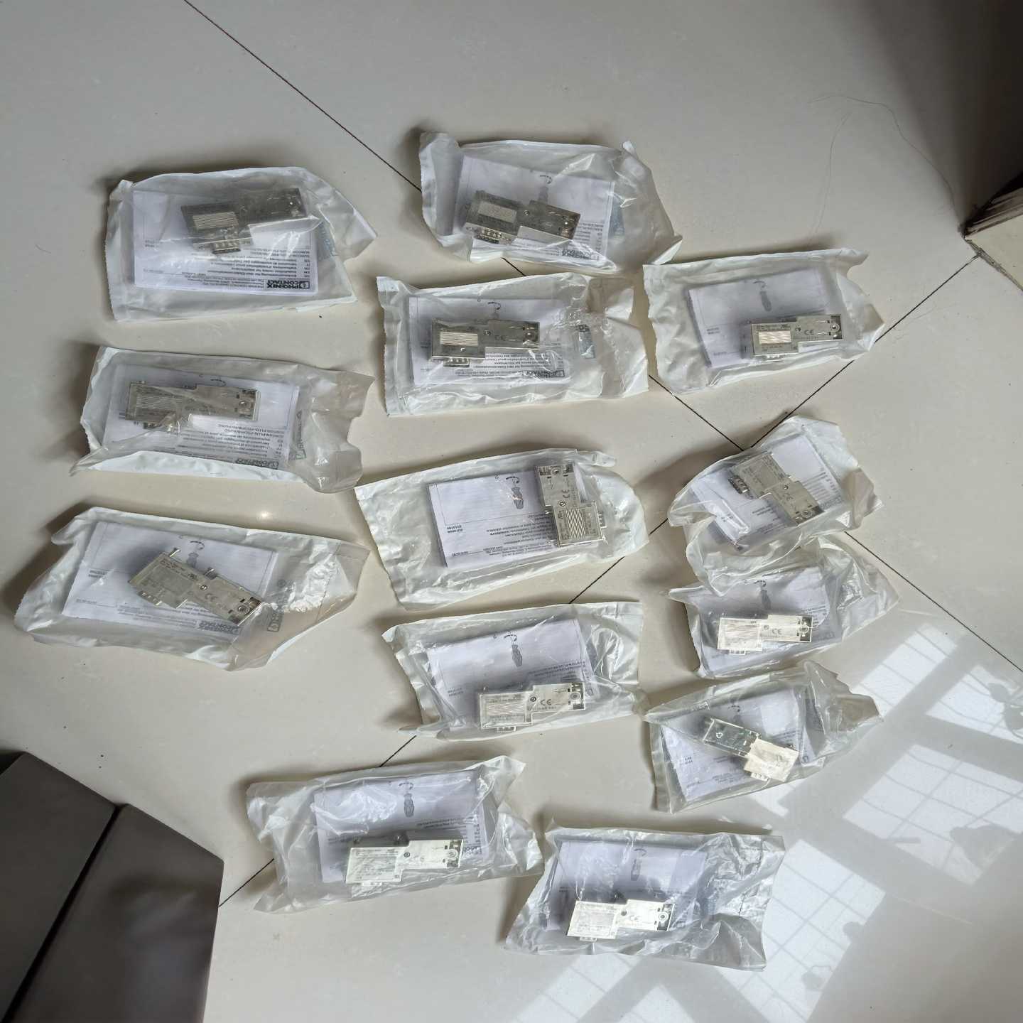 SUS1R52405COSEL询价