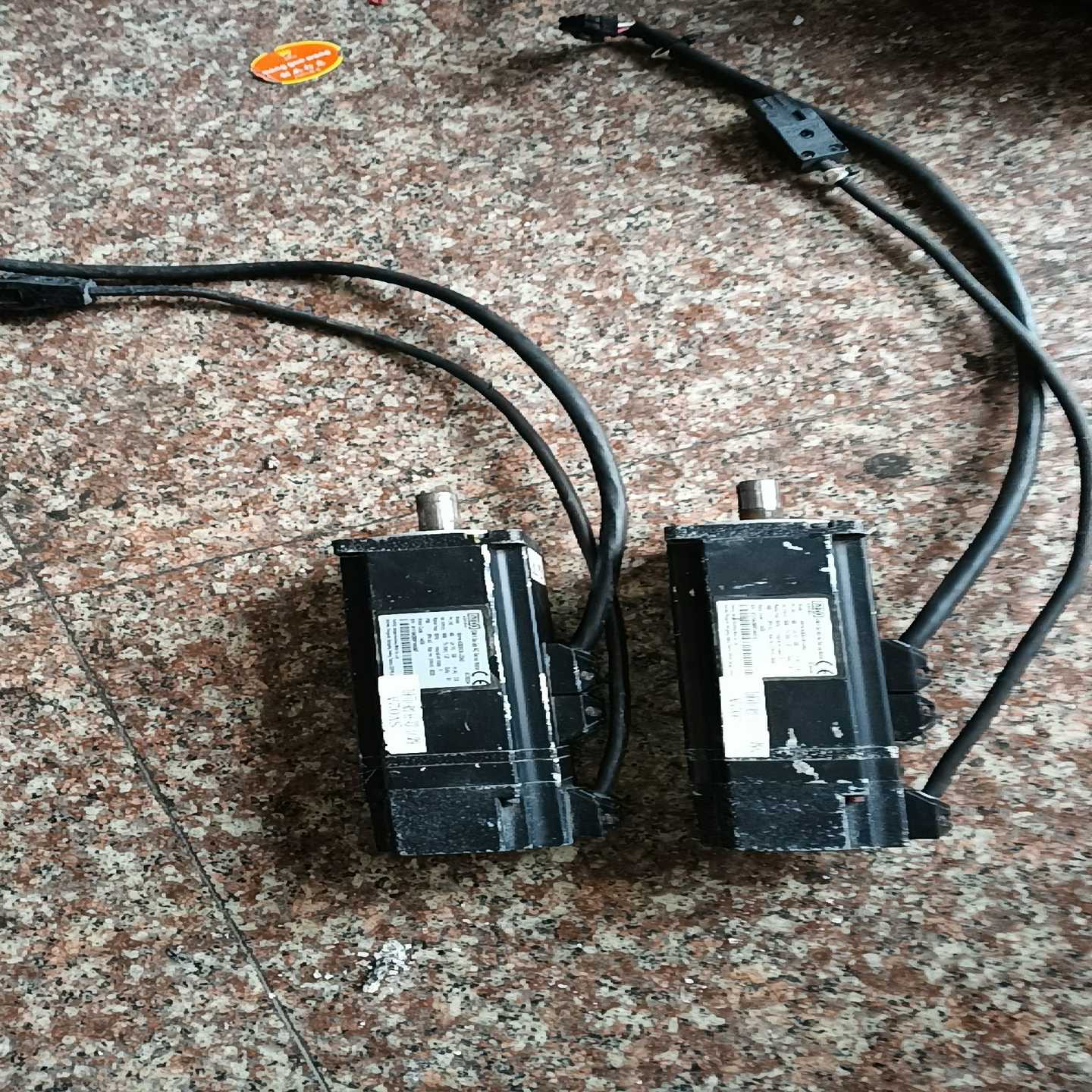 汇川 伺服电机 lSMH4-40B30CB-u234Z 40~询价