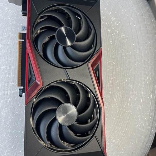 七彩虹RTX50608G战斧25年卡充新橙色-议价
