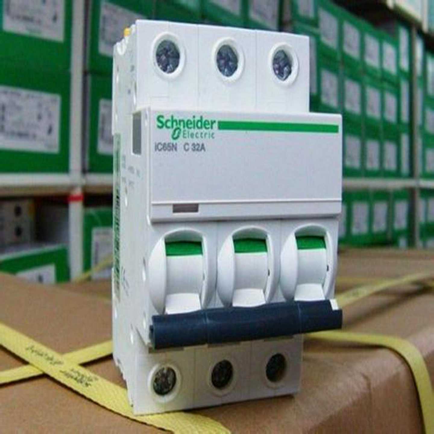 6AG12231PL322XB06ES7223-1PL32-0XB0带防腐蚀涂层模c块