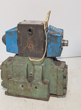 VickersDG4S4-016C-B-60液压定向阀返回