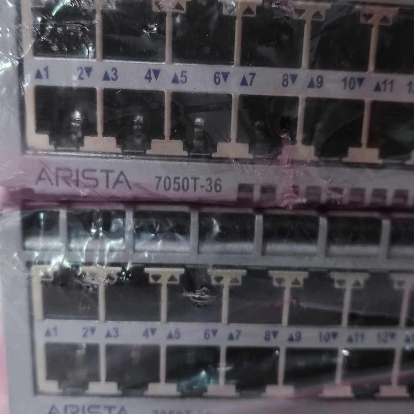 【议价】ARISTA7050T-3632万兆电口4SFP拆适用