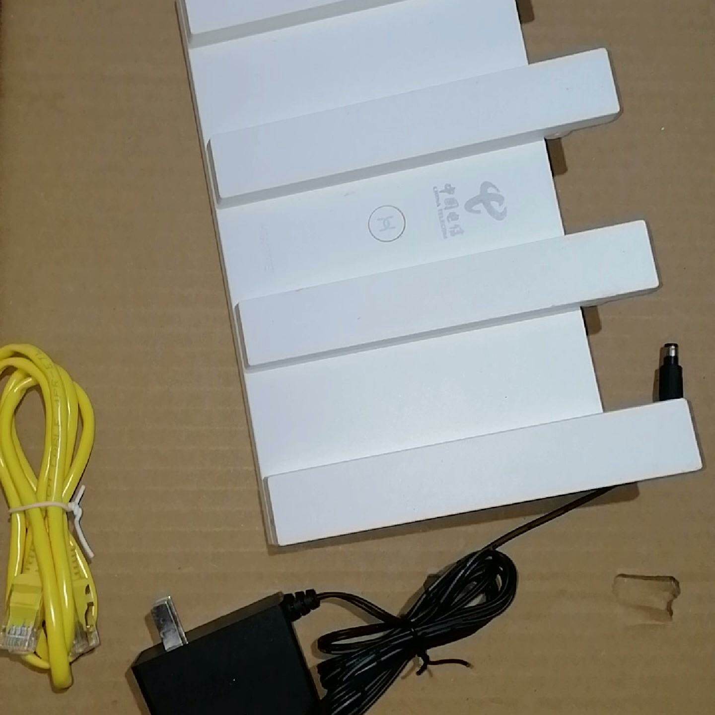 华为TC7102 WiFi6千兆无线路由器，电信定制版，3 000Mbps速率，
