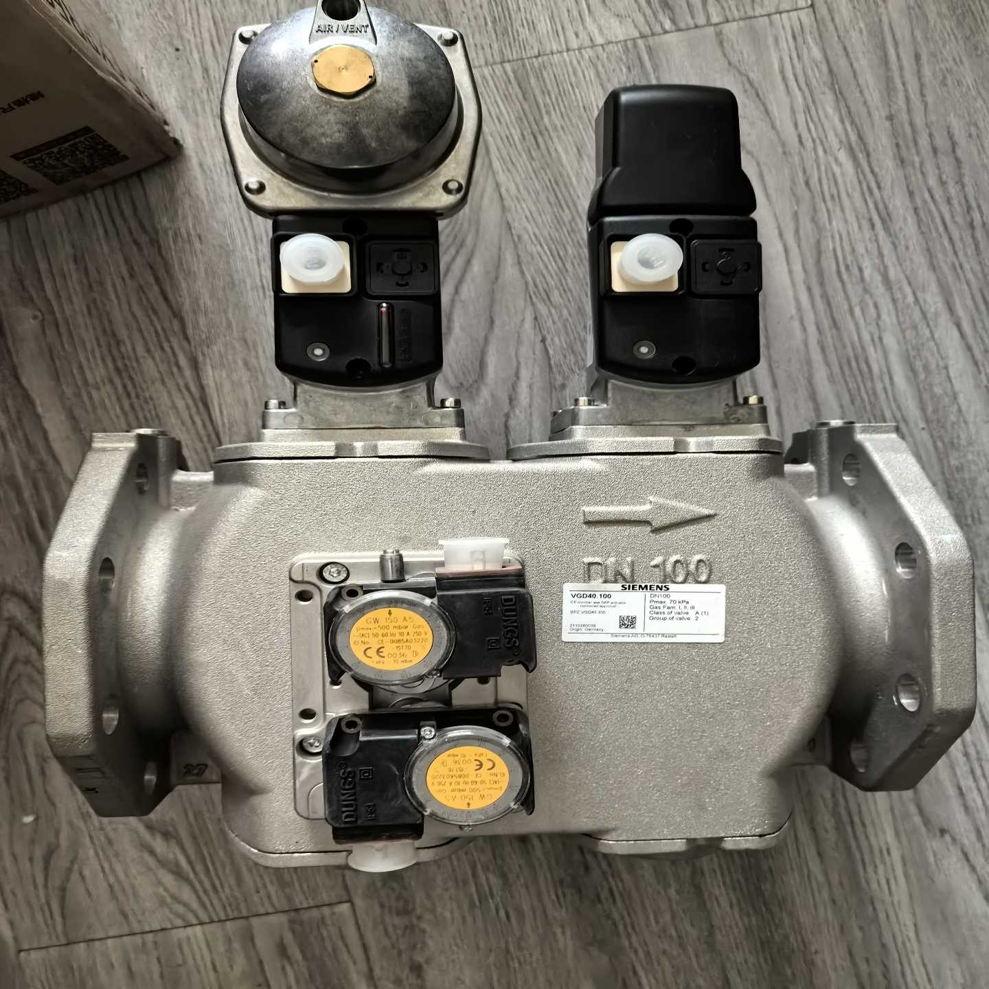 西门子VGD40.100阀，不含执行器11000，含执行器私--议价商品