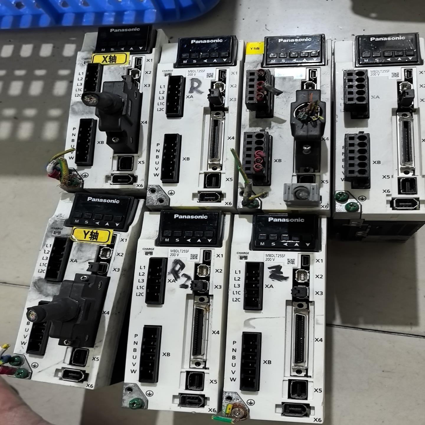 A6伺服驱动器MBDLT25SF400W功率200V；议价