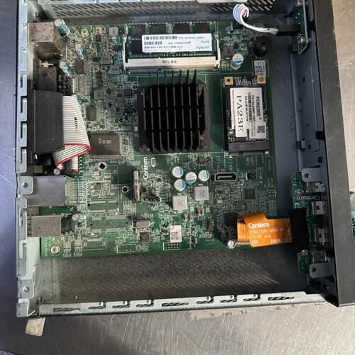 升腾D610小主机，内存8G，128G固态硬盘，功能正常，没--议价商品