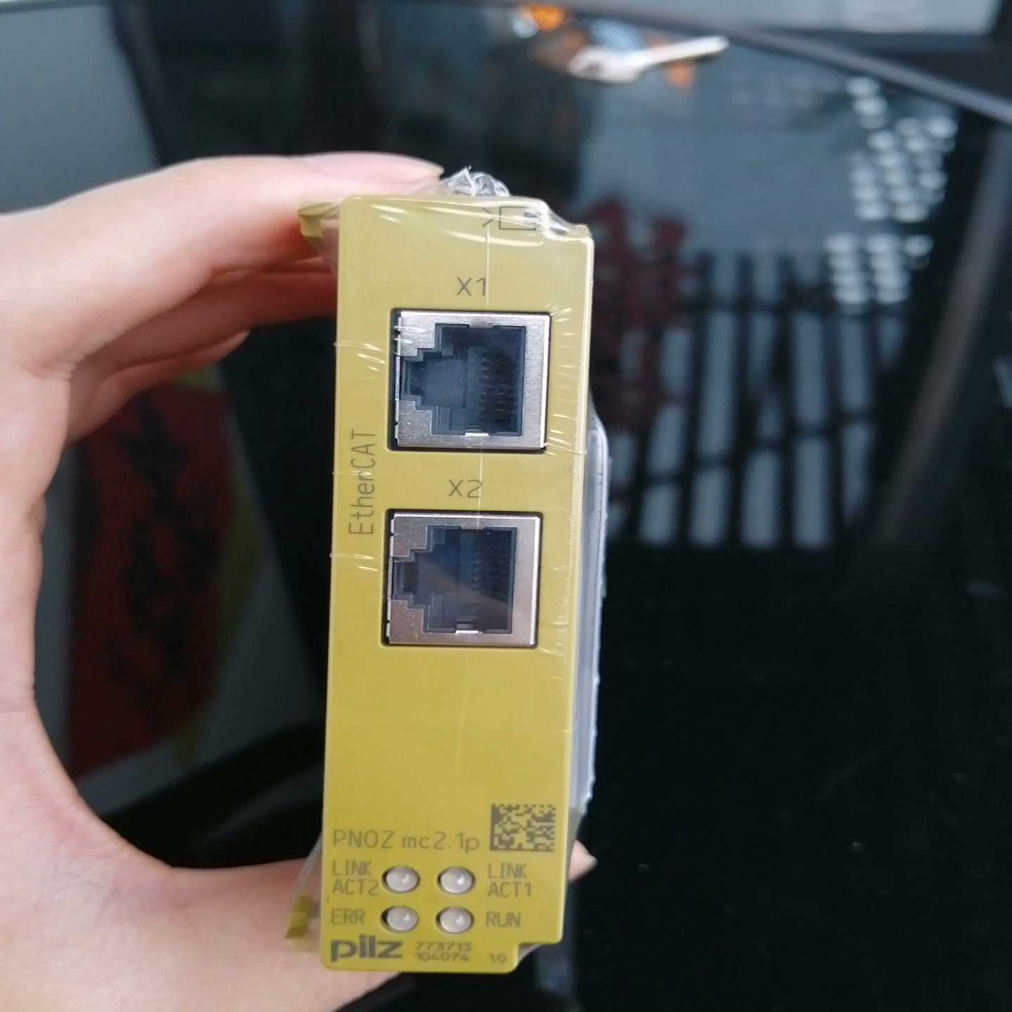 【议价】未拆封pilz皮尔兹模块mc21p  773713 库存一