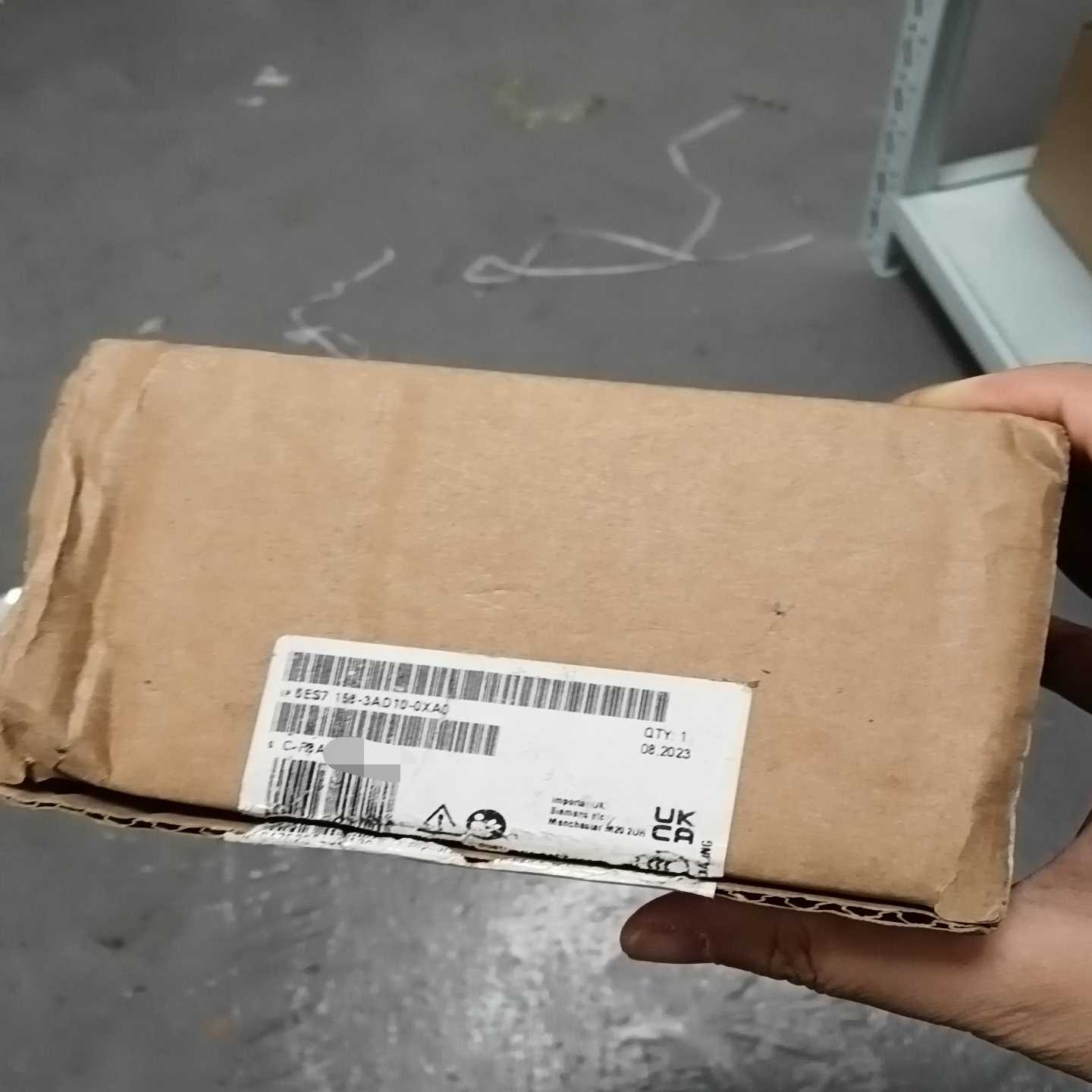 西门子6ES7158-3AD10-0XA0，原装正品仅开封--议价商品