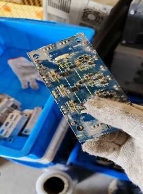 大量出售英飞凌FS200R12KT4R模块正常拆机功能包好不--议价商品