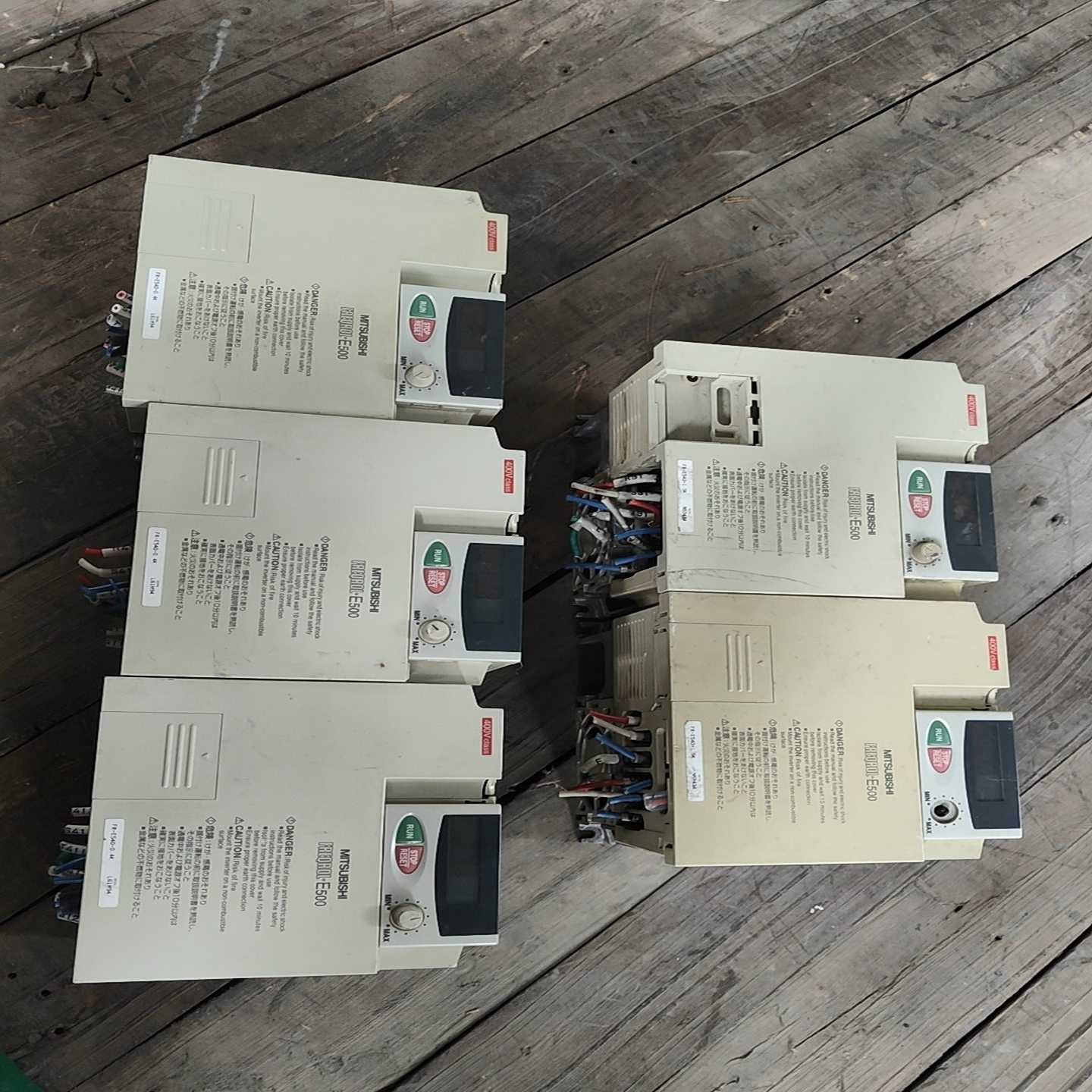 三菱变频器FR-E540-0.4K/1.5K1.5KW两台-议价