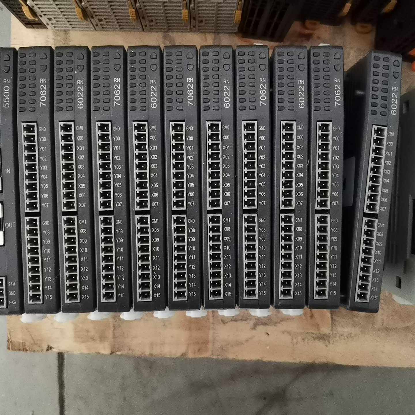 台达PLC模块，型号R1-EC6022D0，拆机件，实物拍摄--议价商品