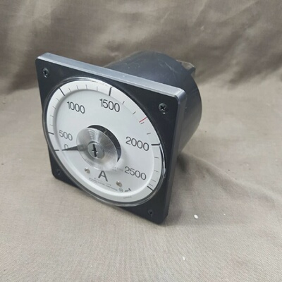 Mitsubishi LS110NAA Amperemeter CT 25005 5A LS110NAA 4 STCK