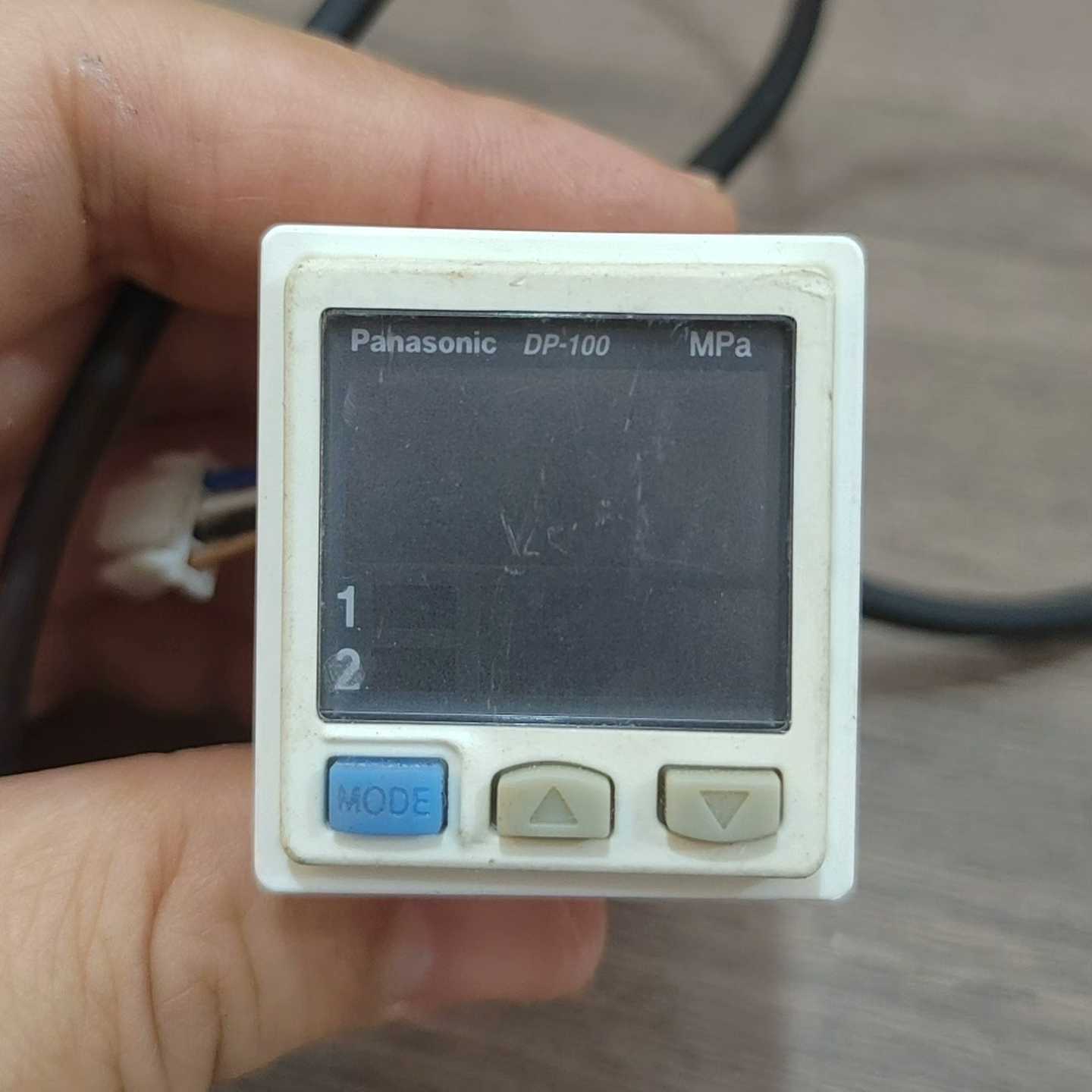 数显真空正负压力表DP-102询价