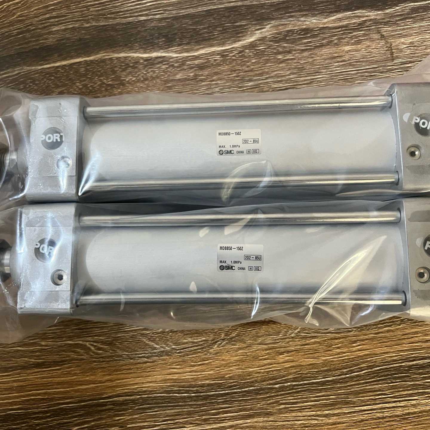 SMC全新未使用气缸MDBB50-150，最大压力1.0MP--议价商品