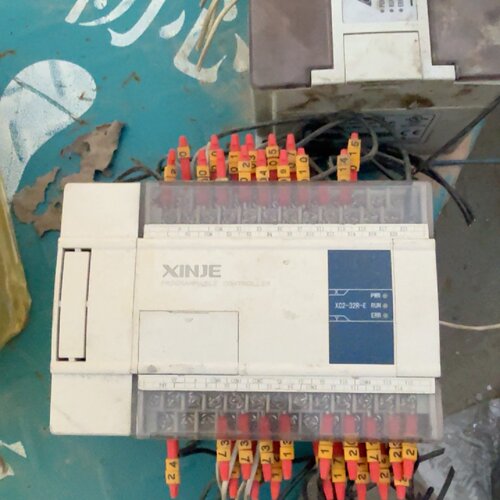 【议价】信捷PLC，XC2-32R-E，成色几乎，功能正常，实物