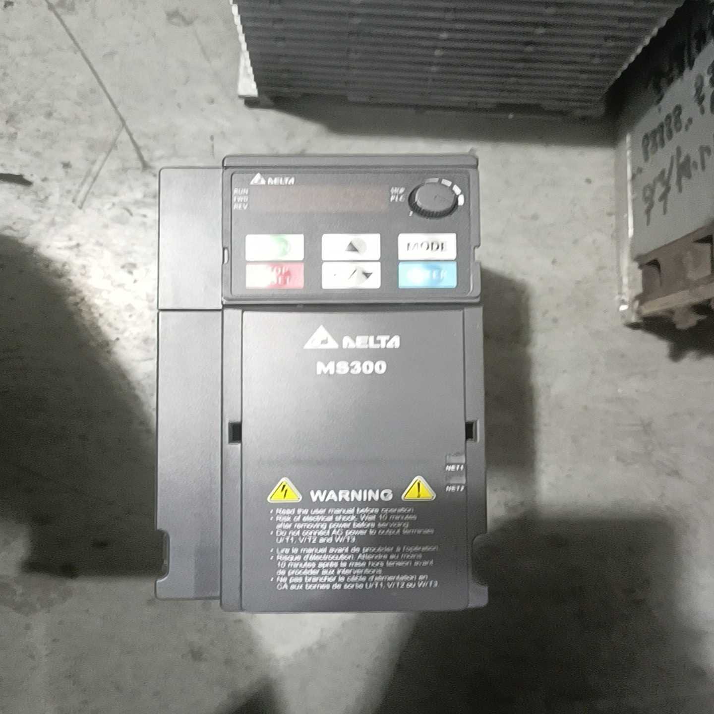 台达变频器VFD7A5MS21ANSAA220V1.5K适用