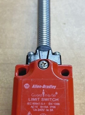 Allen Bradley Guardmatic Limit Switch IEC 6094751  240V *Gua