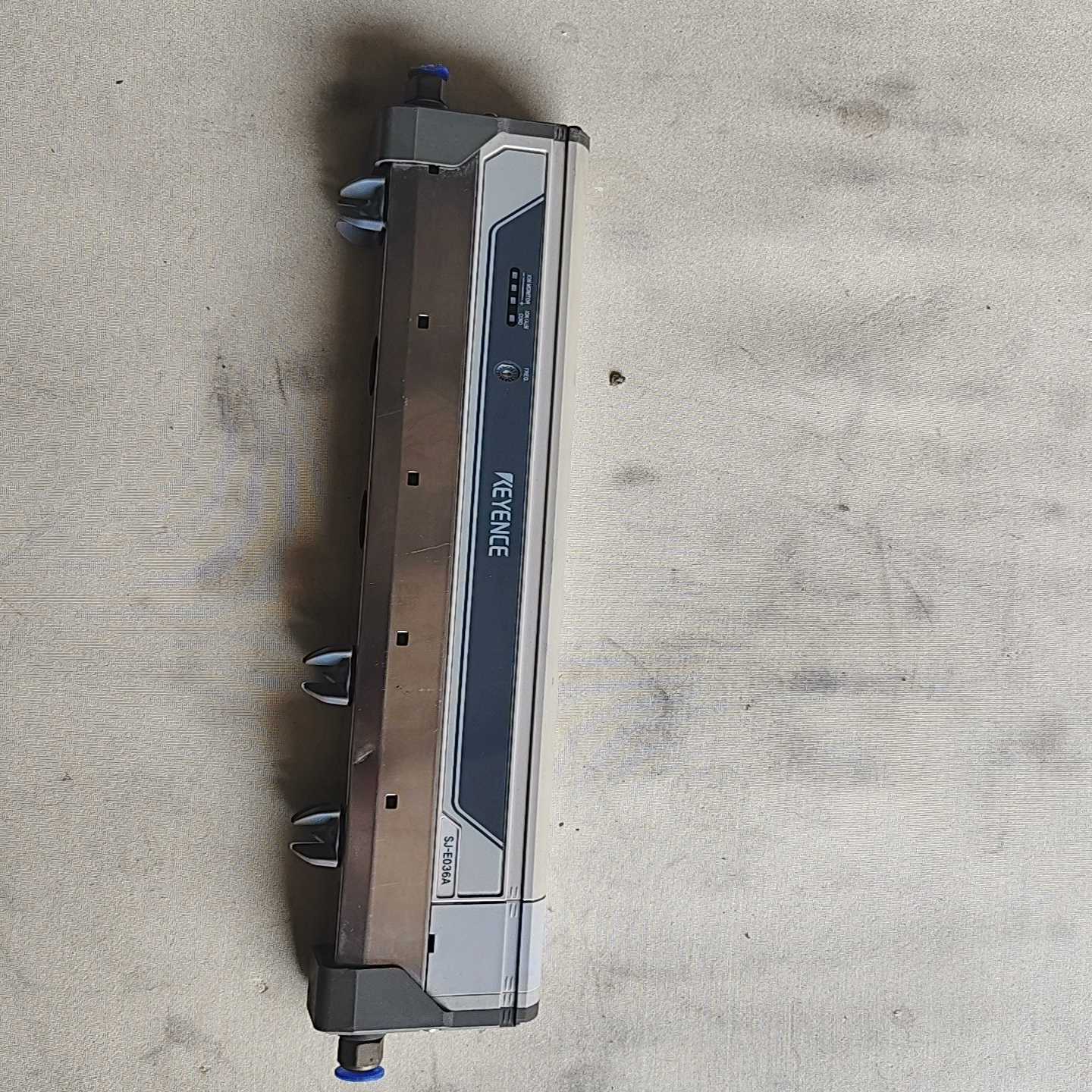 基恩士静电消除器SJ-E036A实物如图，功能询价