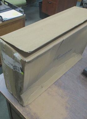 DayBrite Lighting Dock Light ID1K42120 42 Arm 120V New Surpl