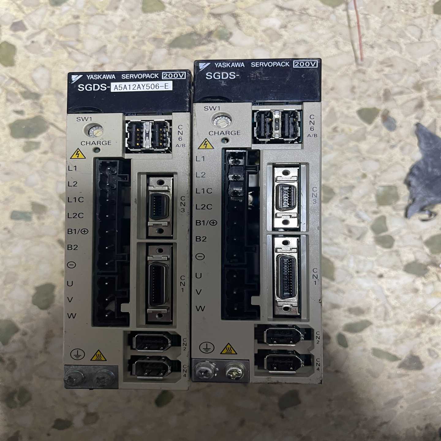 询价安川驱动器SGDS-506-E