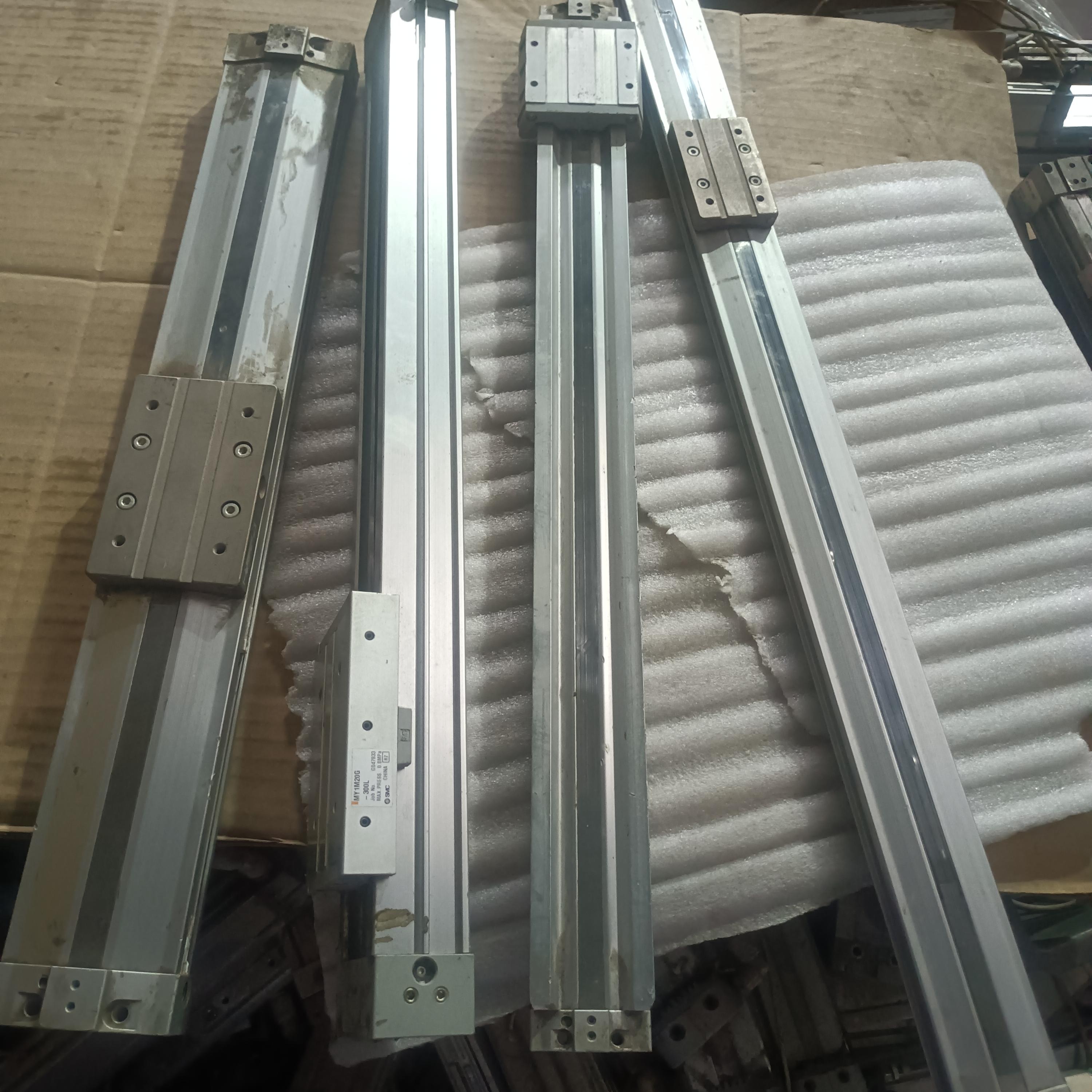 原装拆机SMC气缸MY1M20G-300LMY3B25-300MY3M16-400MY3A16-500