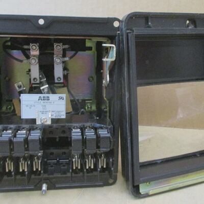 ABB Style 1878766E Auxiliary Relay Type SG  125 Volts DC  46
