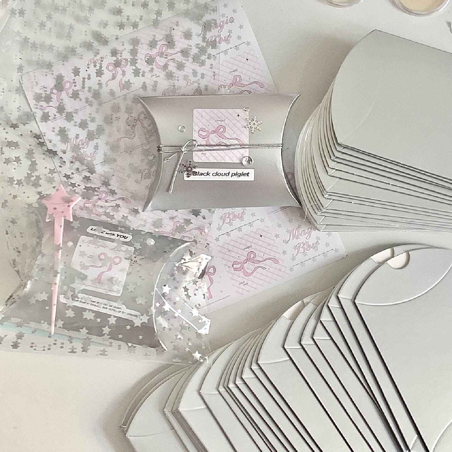 ins银色枕头礼品纸盒高颜值出卡打包材料礼品盒包装盒牛皮纸枕头