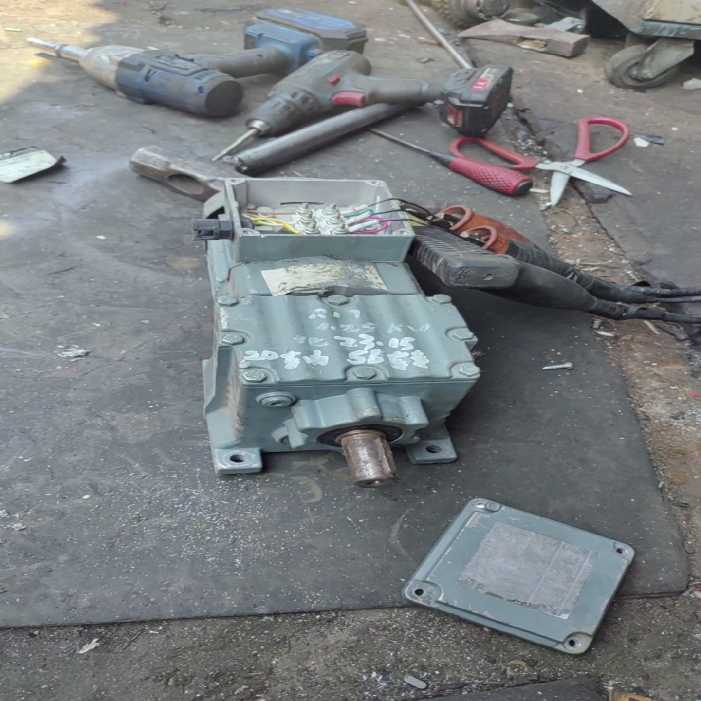 【请询价】sew赛威250wR17减速机