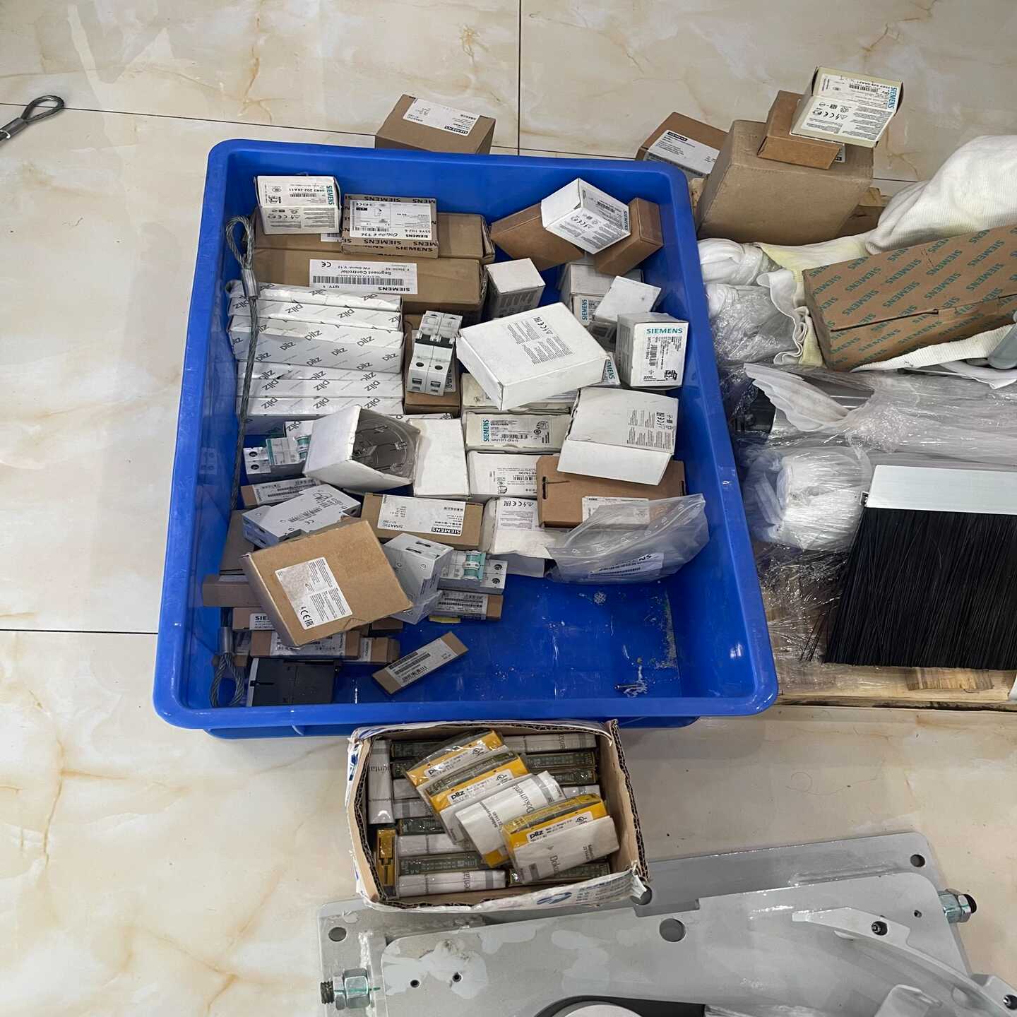 议价西门子6GK1907-0DC10-6AAK3全新原装…现货/维修