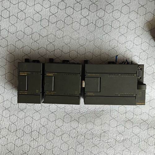 询价/plc.型号2141AD230XB8.带模块235