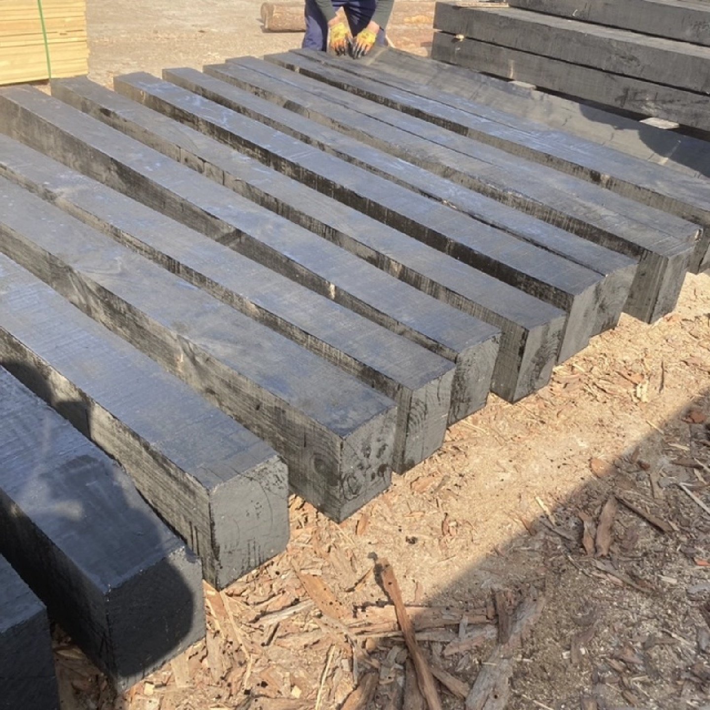 枕木铁路矿用油浸木头轨枕道路枕防腐全新枕木吊车支腿垫木小木A,基础建材,防腐木,淘宝优惠券,粉丝福利购,淘宝优惠卷