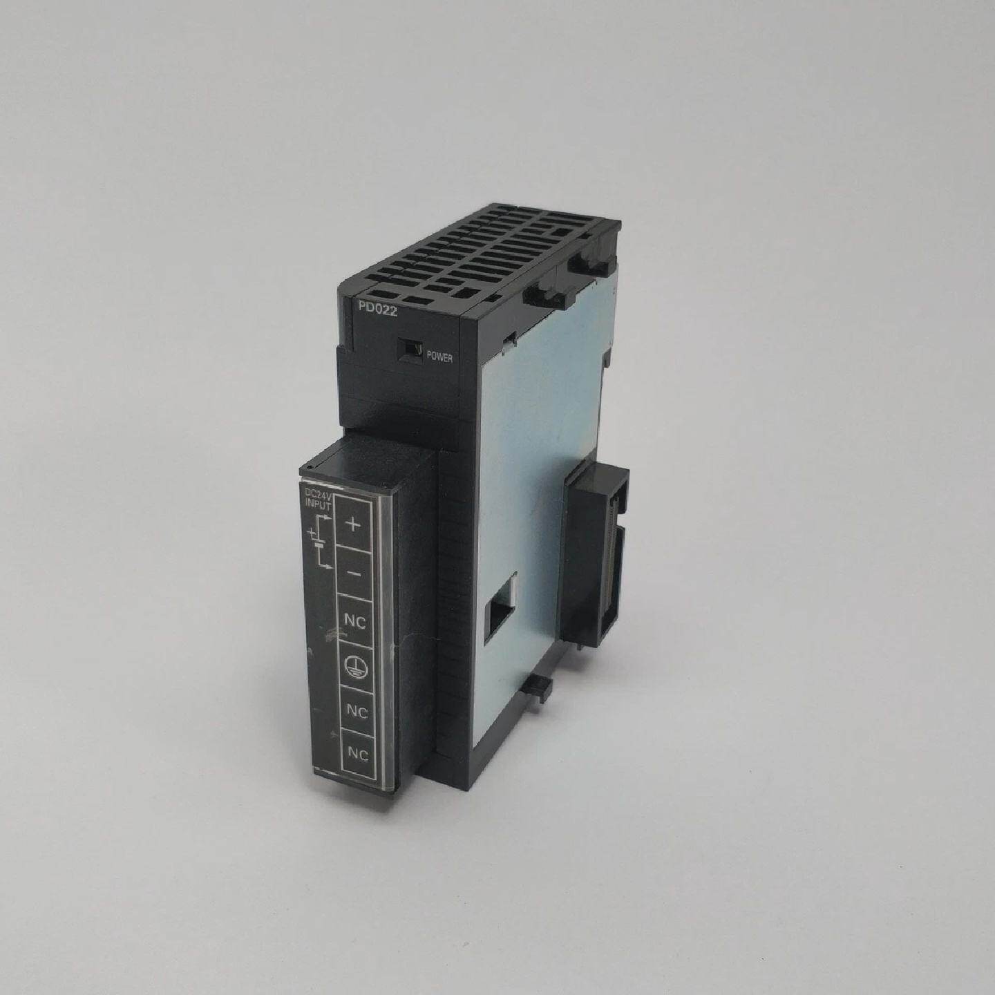 OMRON CJ1WPD022 Unit DAlimentati