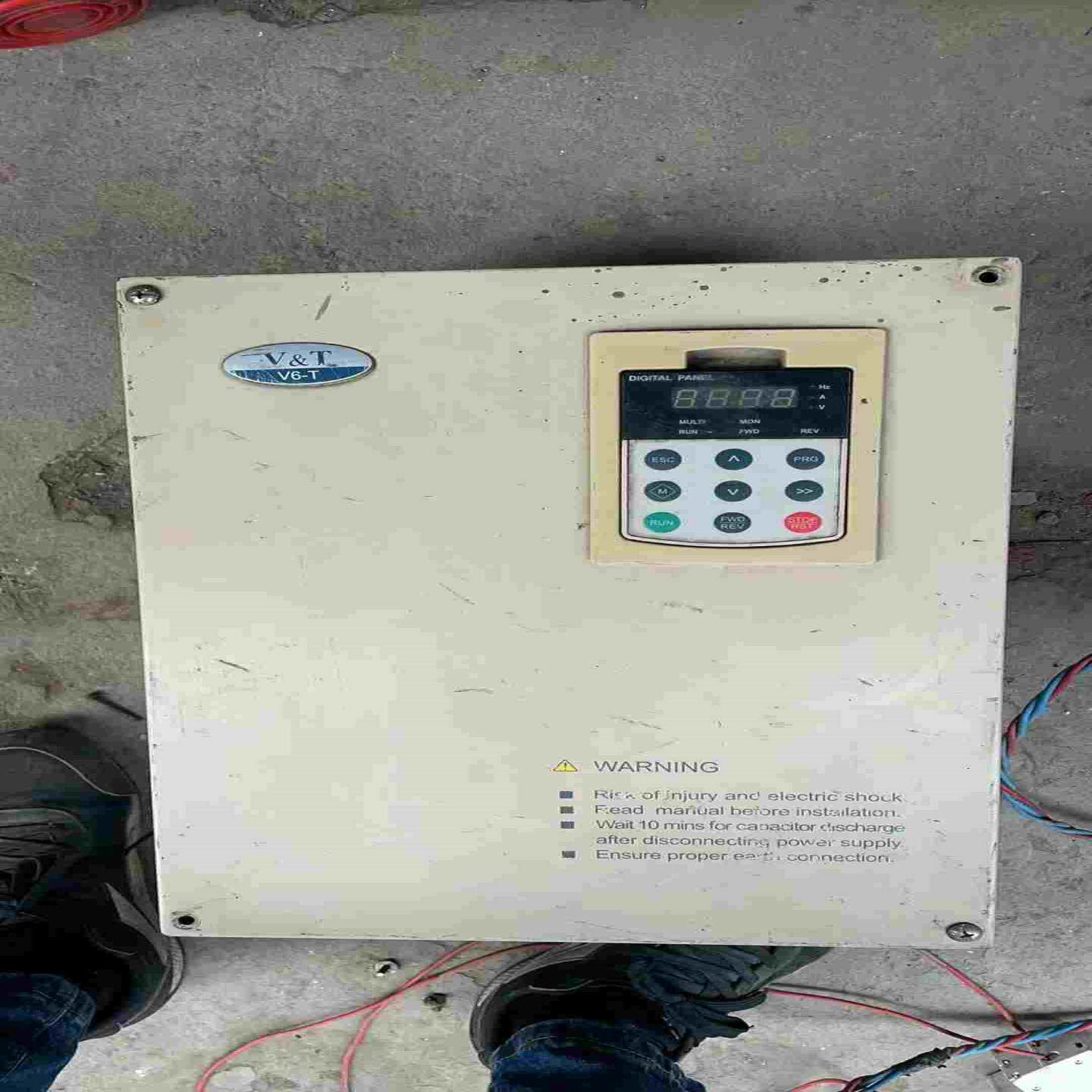 蓝海华腾变频器二手拆机,380V,22KW,成色如图,功能包--议价商