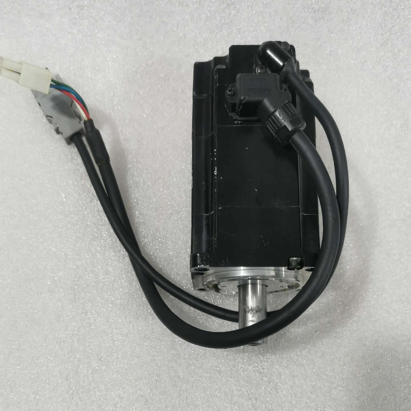 #安川伺服电机SGMMS-04ADC6S，400W成色如图，--议价商品