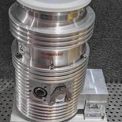 Probado leybold Turbovac Revista Con 300 IP Ancho Gama MagLe
