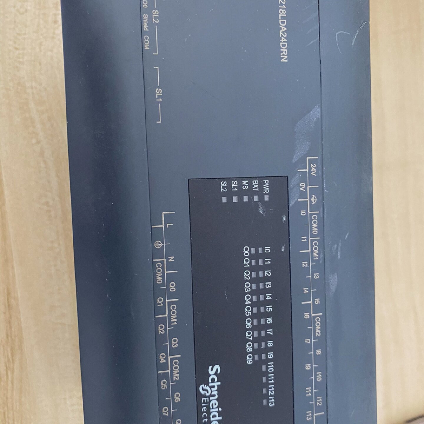 施耐德TM218LDA24DRN-议价