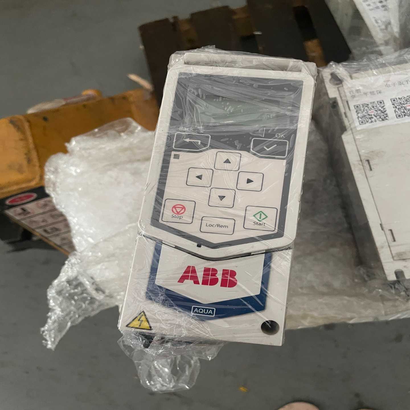 咨询-ABB变频器ACQ531-01-04A0-4